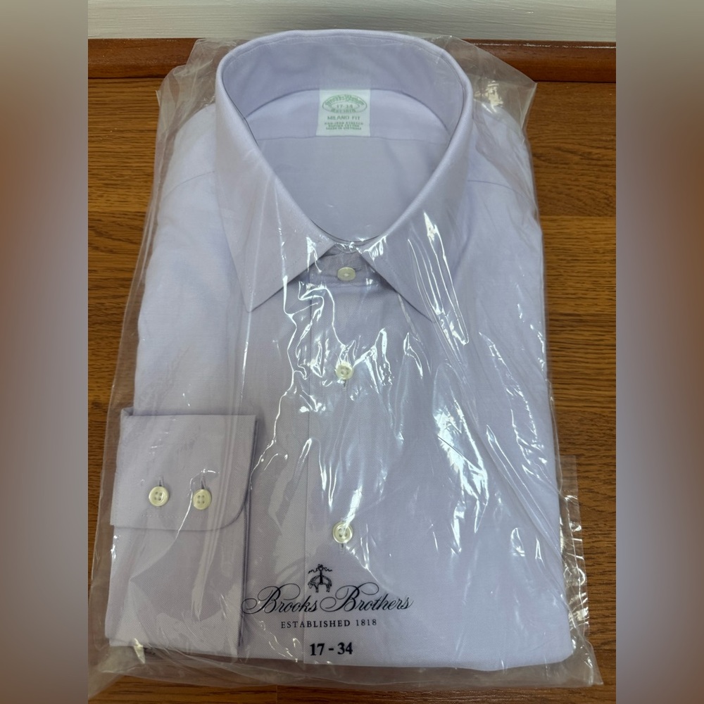 Brooks Brothers Men's Sky Blue Dress Shirt - Milano Fit